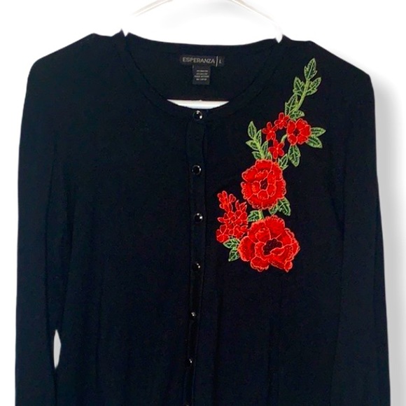 Anthropologie Sweaters - Anthropologie Esperanza NWOT flower embroidered